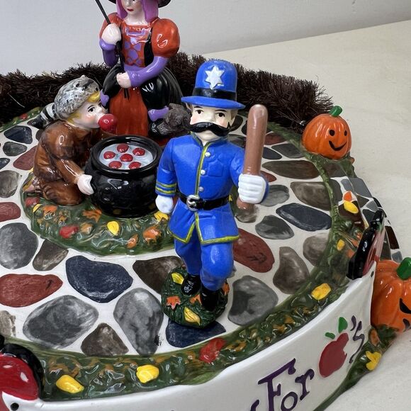 DEPT 56 BOBBING FOR APPLES Halloween Festival Spooky Village Accessories in Box - Picture 5 of 14